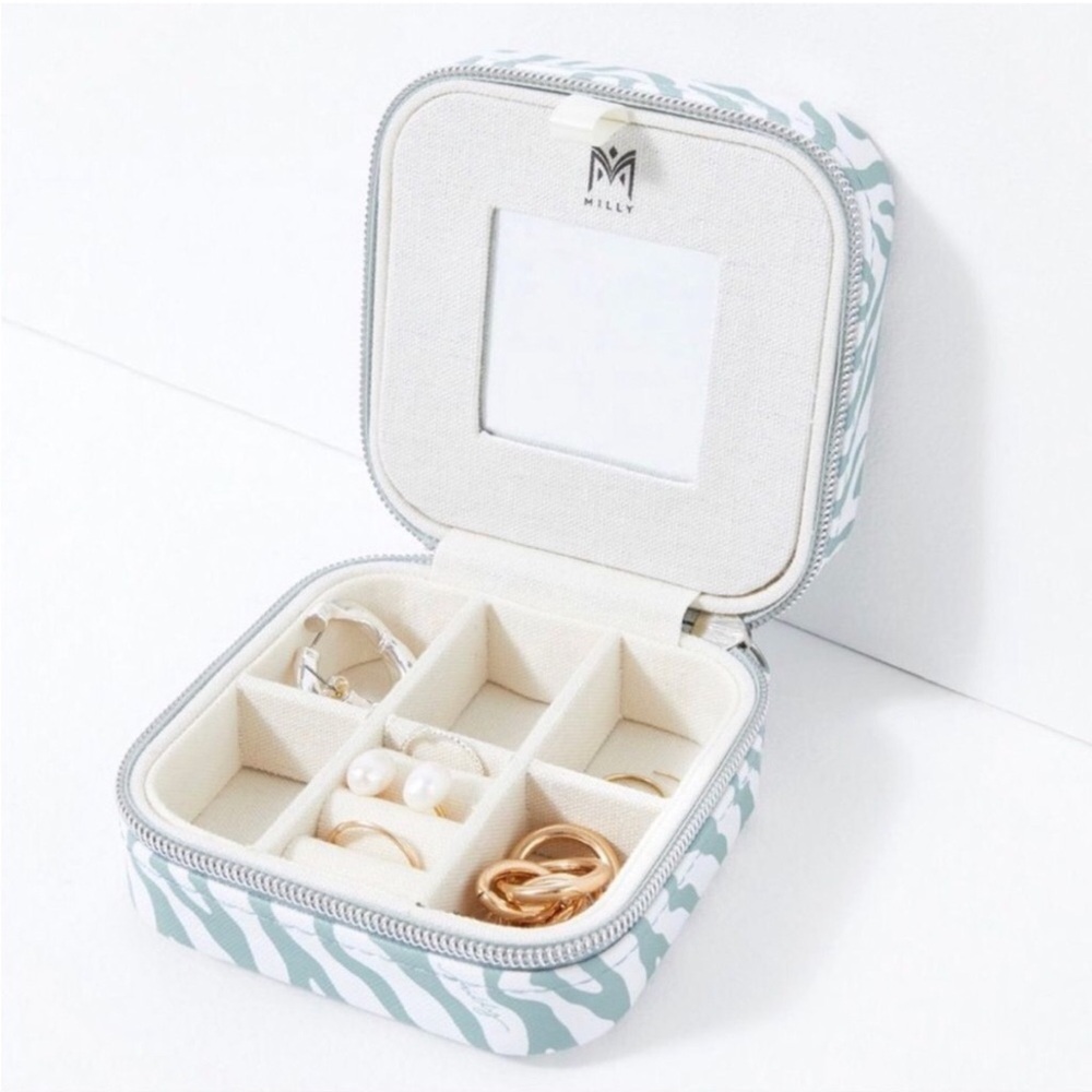Milly Travel Blue & White Zebra Print Jewelry Case